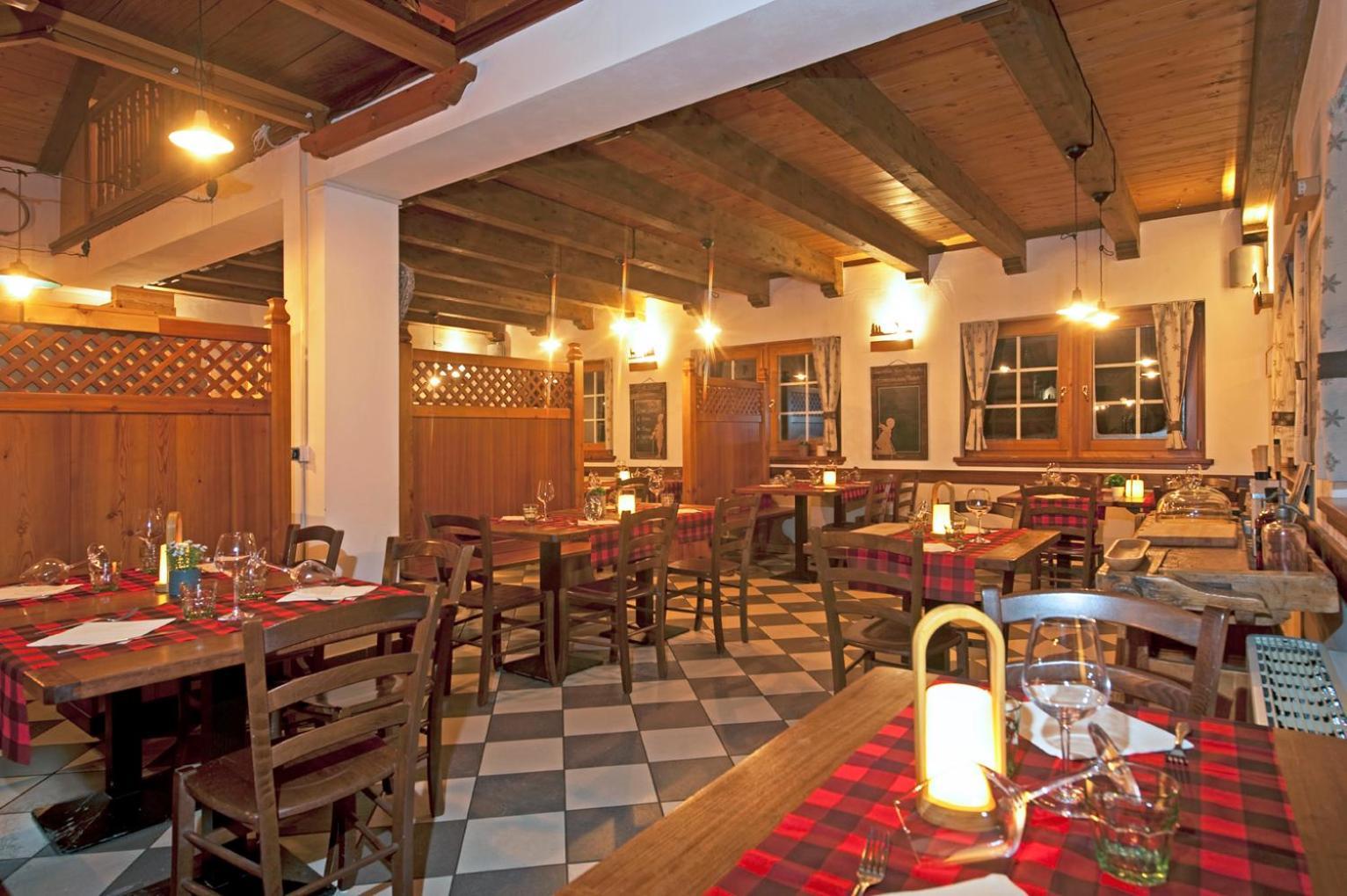 Aalts Dorf 호텔 Riale  외부 사진